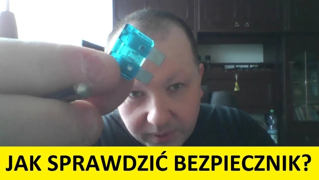 Jak sprawdzić bezpiecznik miernikiem i uniknąć kosztownych awarii
